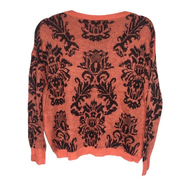 Women's Pullover Knit Sweater Size S/M Coral Peach Baroque All Over Print - Picture 6 of 10